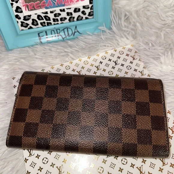 Sarah Wallet - Picture 7 of 11